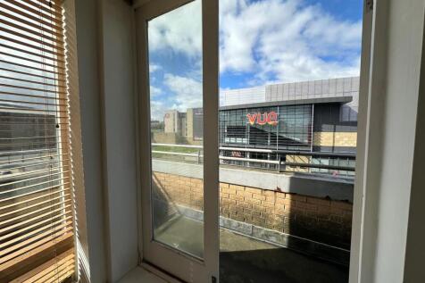 Crossley House,Town Centre, Halifax photo 5