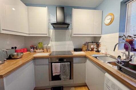 Modern Refitted K...