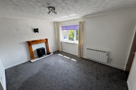 Kershaw Grove, Audenshaw, Manchester, M34 photo 3