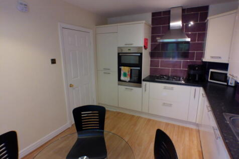 Ronan Court, Parsonage Rd, Heaton Moor, SK4 4JZ photo 4