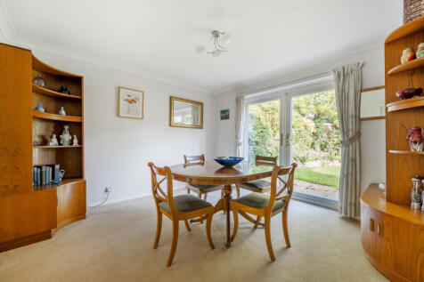 1354926-2-68cd1c9...