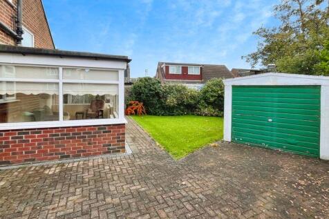 Garage and garden