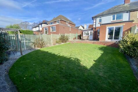 Bramleys Estate Agents - Parker Lane - Mirfield (1