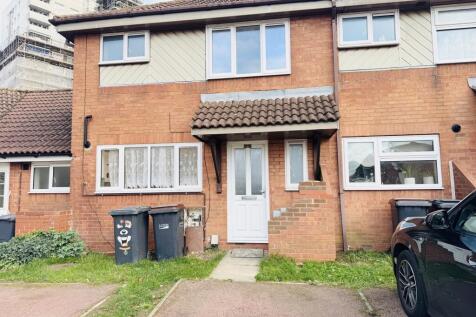 1 Bedroom Terraced in LU4 9YA