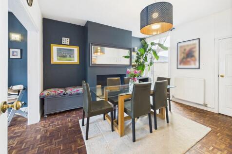 CAM02854G0-PR0403...