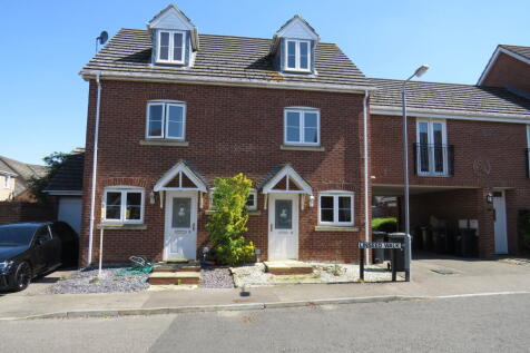 3-bed semi-detached on Linseed Walk, DOWNHAM MARKET, £1,100/mo