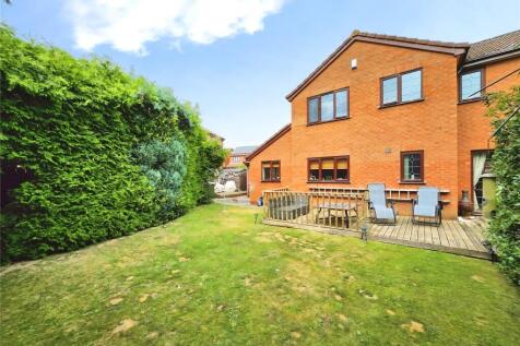 Rear Garden Pic Two