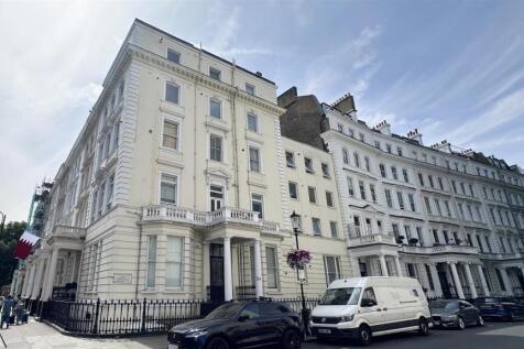 2_FLAT 4 94 CORNWALL GARDENS.jpg