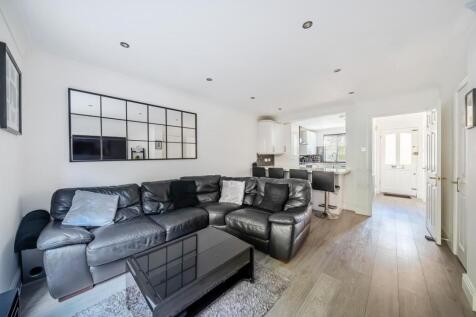 Davidson Frost-Wellings, DFW, Montague Hall Place,