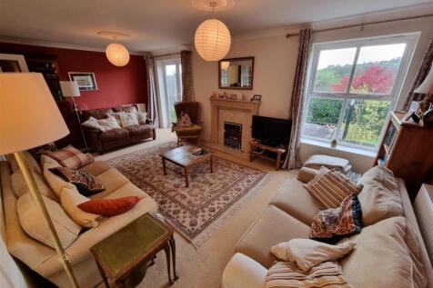 Sitting room.jpg