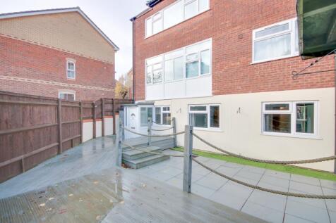 Southampton, SO19 - property photo