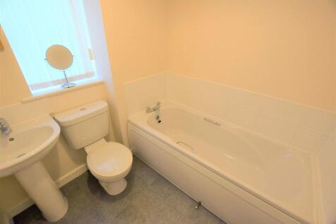 Berberis Drive, IP28 photo 4