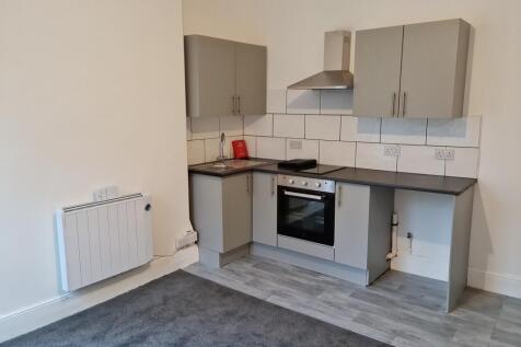 Flat in NG3 4JZ