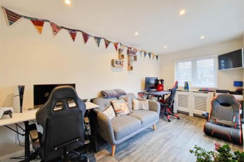 Sitting/games room (garage conversion)