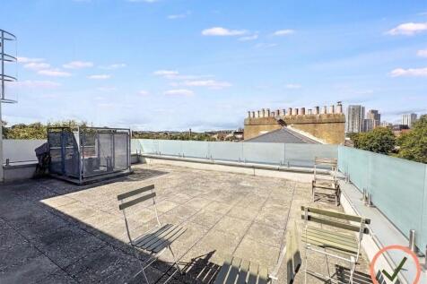 ROOF GARDEN