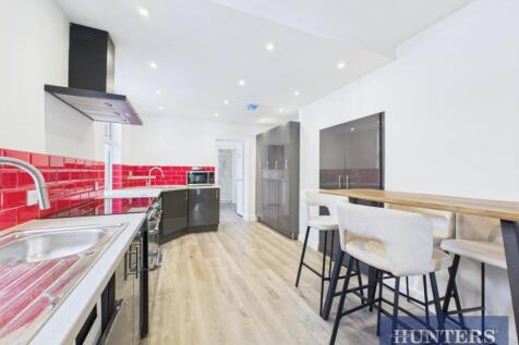 kitchen 2.jpg