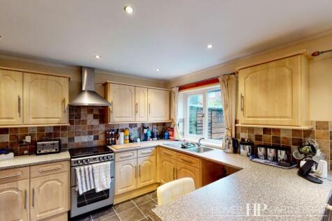 KITCHEN &amp; DINING ROOM