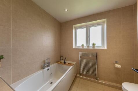 18 Royal Garden-070.jpg