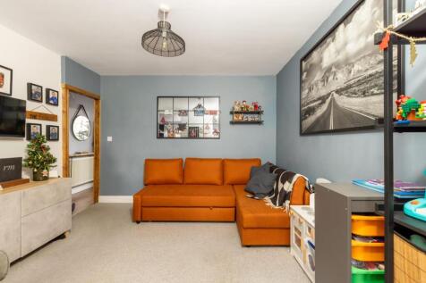 199 Luckwell Road, BS3-28.jpg