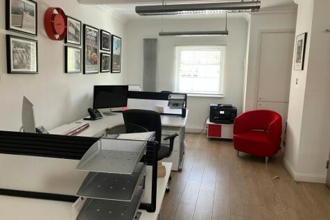 Office for sale Image 9