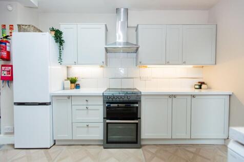 Charnwood Grove, West Bridgford, NG2 photo 3