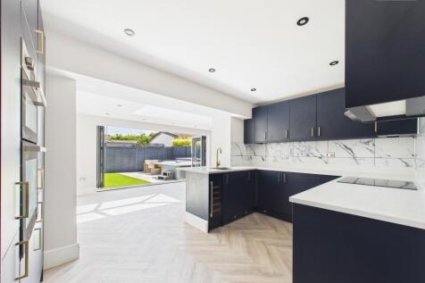 Kitchen/Dining/Living Area