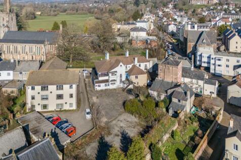 Monmouth Conservative Club, 15 Whitecross Street, Monmouth, NP25 3BY