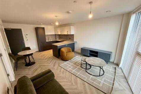 Lounge/Kitchen