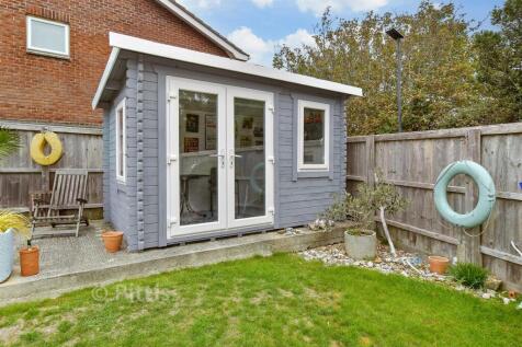Workshop/Outbuildings
