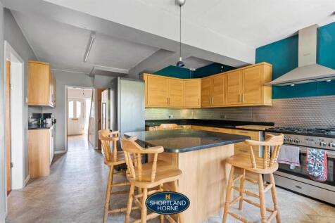 87 Watercall Avenue WM (14 of 23).jpg