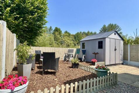 Landscaped Rear Garden