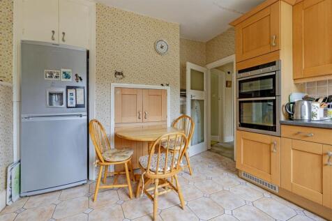 Kitchen-2.jpg
