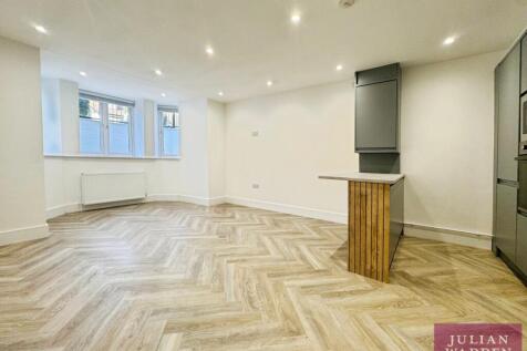 Wilmslow Road, Didsbury, Manchester, M20 photo 4