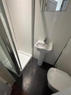 Shower room image 1.jpg