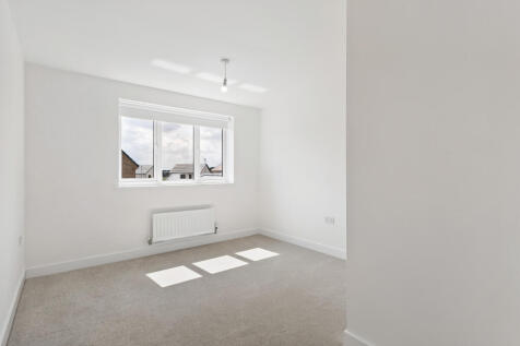 Leaf Living at Hounsome Fields, Basingstoke, Hampshire, RG23 photo 3