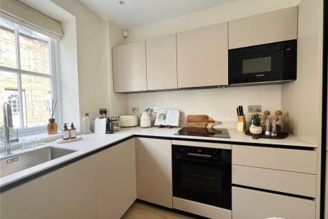 Reception/Kitchen
