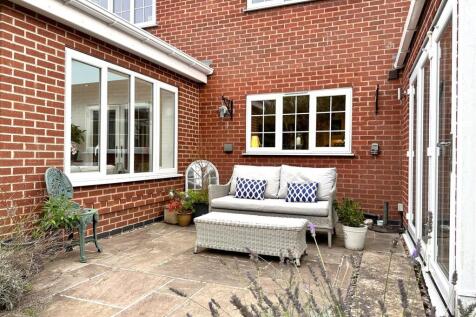 Secluded Paved Seating Area 335