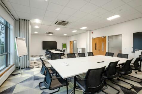 Office to rent Image 5