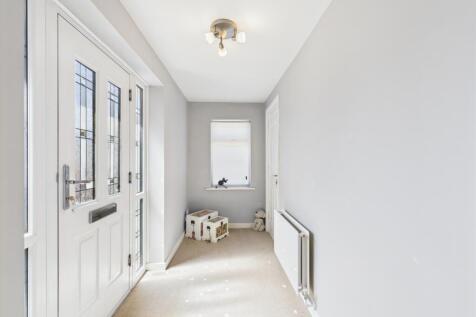 CAM03729G0-PR0051-STILL002