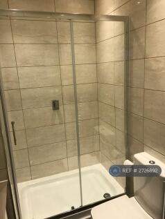 Front Bedroom En-Suite Shower With Rain Shower