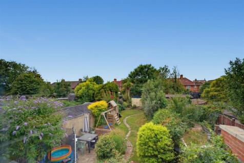 33 Westcott View.jpg
