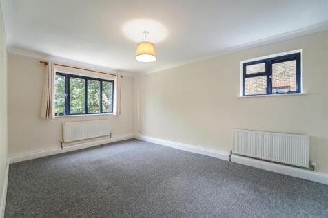 CLAREMONT HOUSE, FLAT (4).jpg