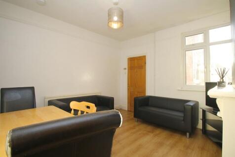 Bampton Street, Loughborough, LE11 photo 3