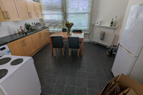 Erleigh Road, Reading, Berkshire, RG1 photo 4
