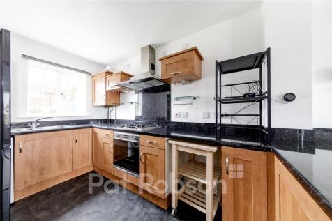 Maybury Villas, Longbenton, Newcastle Upon Tyne, NE12 photo 4