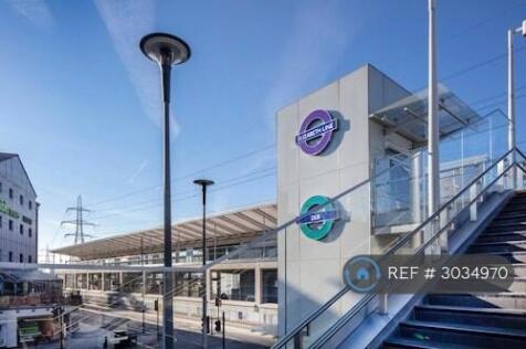 Custom House Station