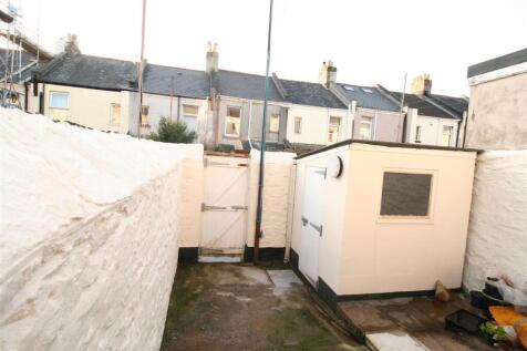 Rear Courtyard.JPG