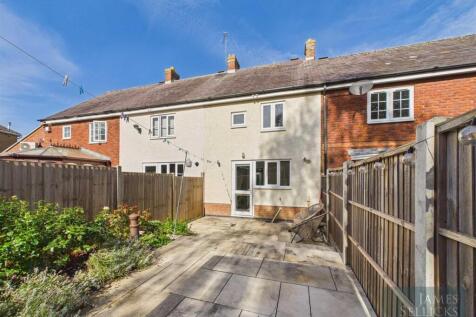 Low maintenance rear garden