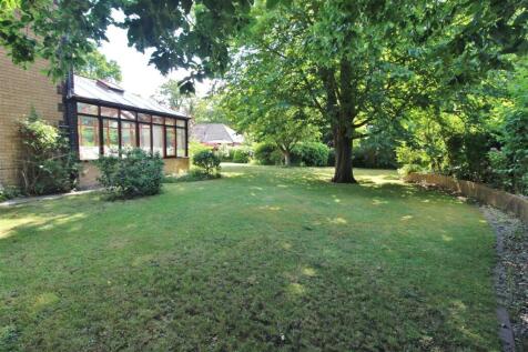 REAR GARDEN -