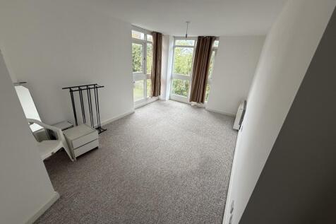 Photo 07-10-2025  11 40 28 T202510071549.jpg